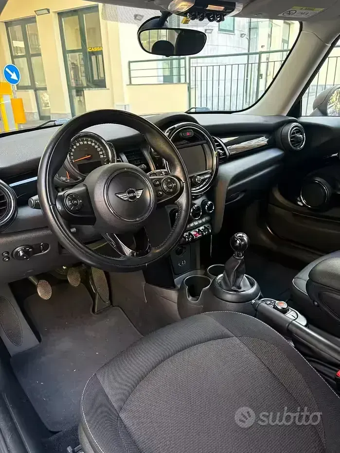 Usata Mini One D 95 CV (69 kW) 2017 Grigio Utilitaria
