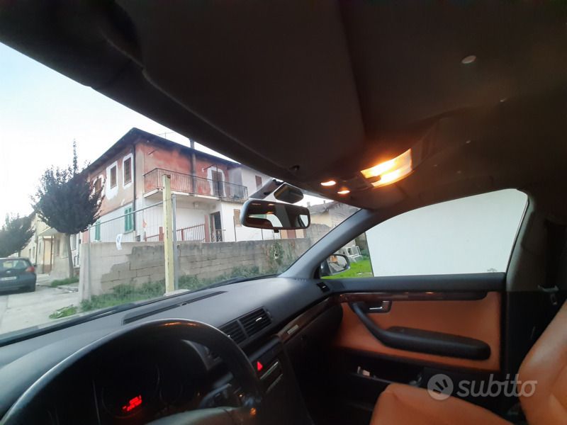 Usata Audi A4 180 CV (132 kW) 2005 Giallo Station wagon