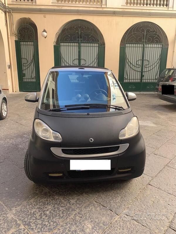 Nero Usata 2008 Smart ForTwo Cabrio Cabrio | 4200 € (Buon prezzo) - Immagine 1/4
