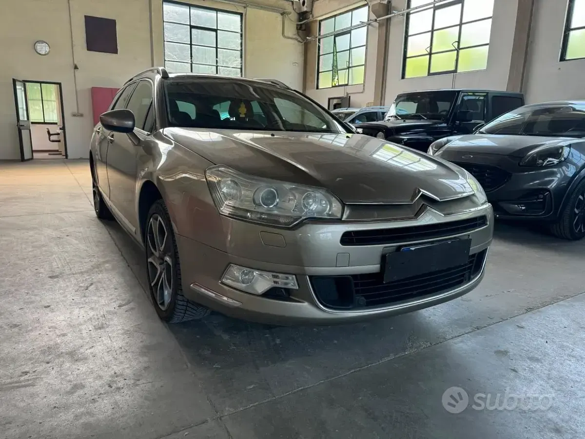 Usata Citroën C5 Exclusive 136 CV (100 kW) 2009 Marrone Station wagon