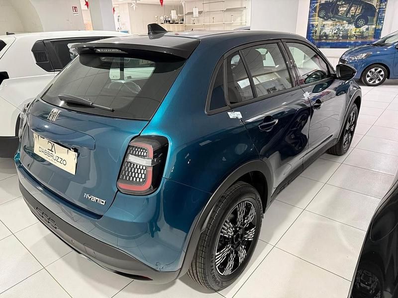 Nuova Fiat 600 100 CV (73 kW) 2025 Blu Berlina