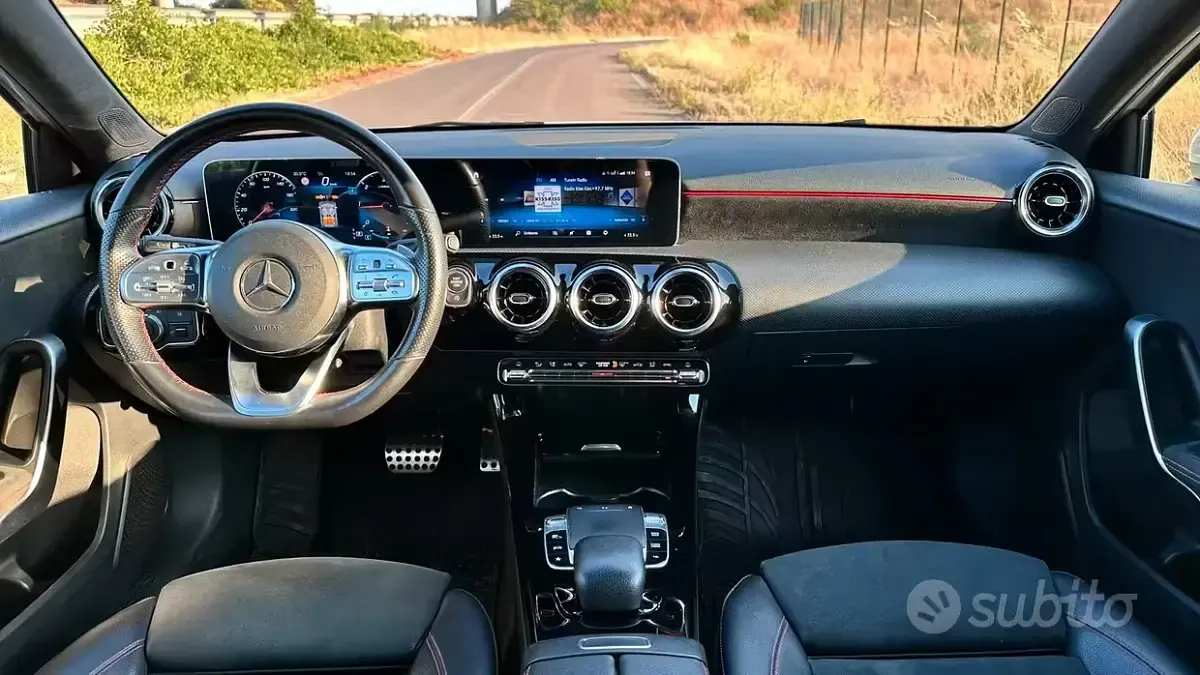 Usata Mercedes 180 AMG line 116 CV (85 kW) 2019 Bianco Berlina