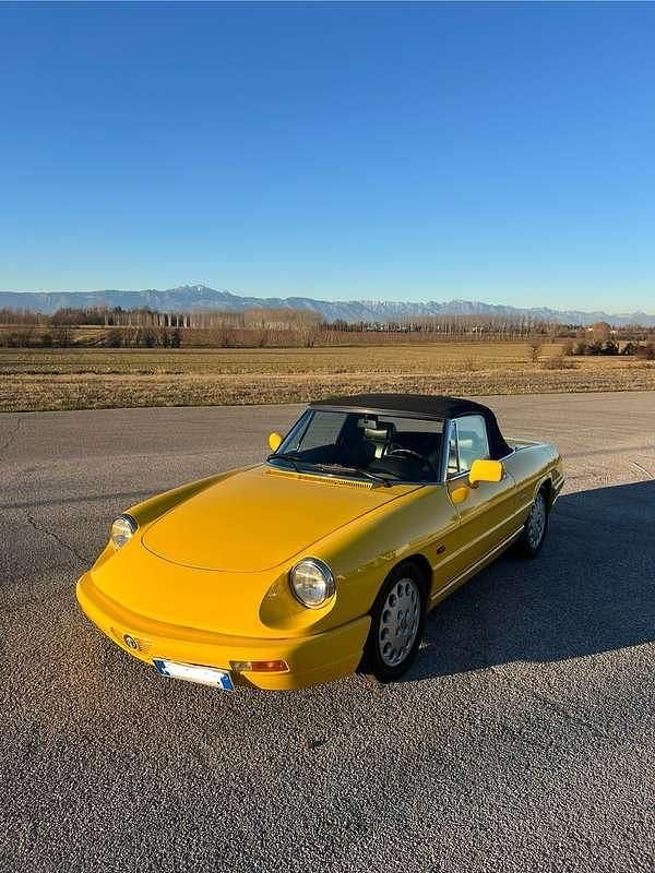 Usata Alfa Romeo Spider Veloce 131 CV (96 kW) 1993 Cabrio