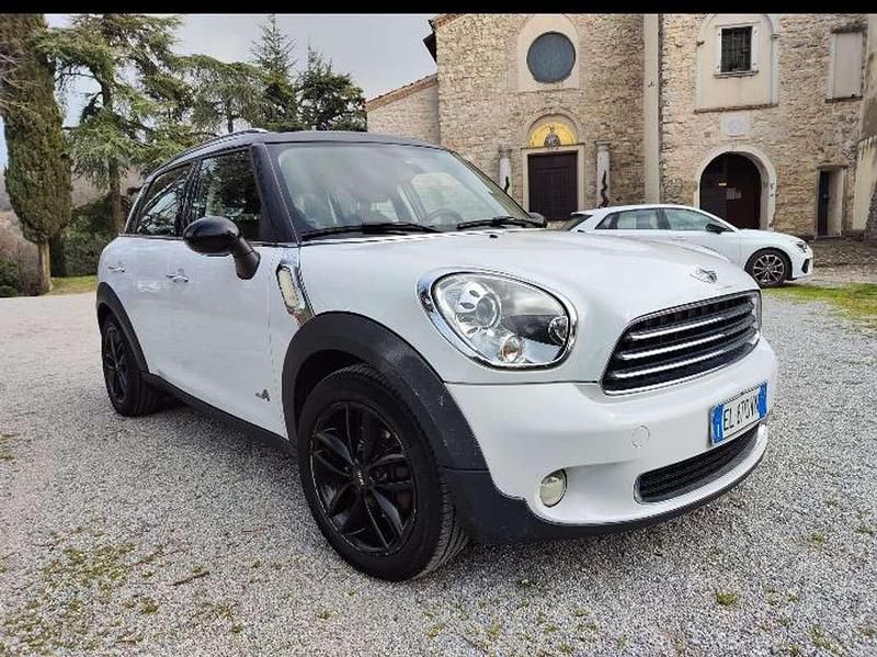 Usata Mini Cooper D Countryman 111 CV (81 kW) 2012 Bianco SUV