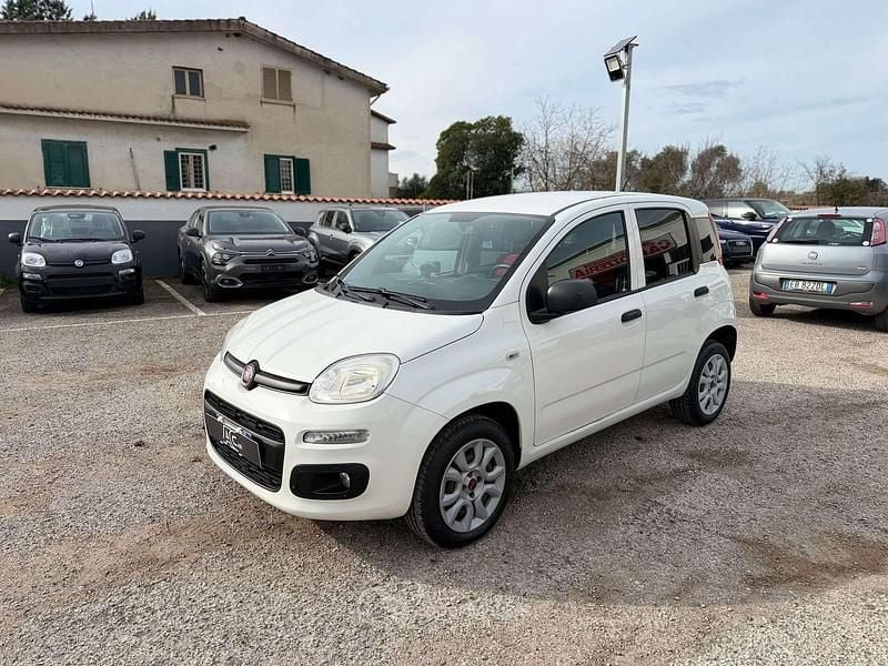 Bianco Usata 2018 Fiat Panda Lounge Utilitaria | 5900 € (Super prezzo) - Immagine 1/4