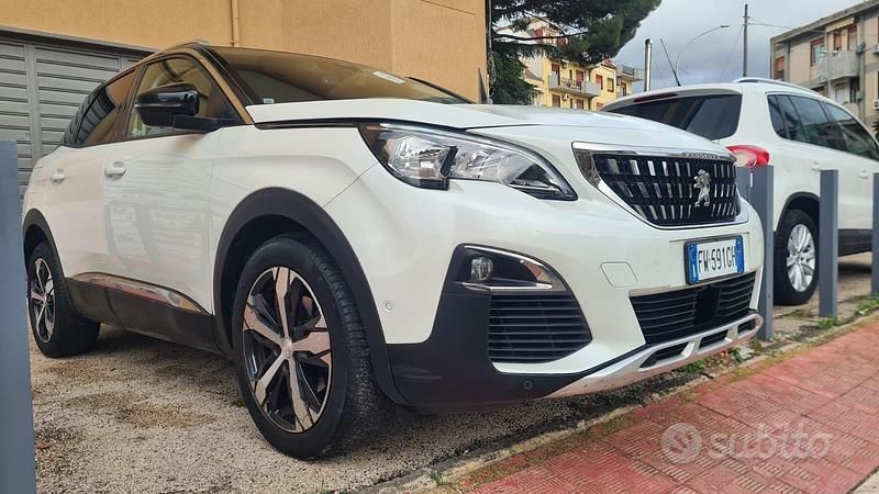 Usata Peugeot 3008 Active 130 CV (95 kW) 2019 Bianco SUV