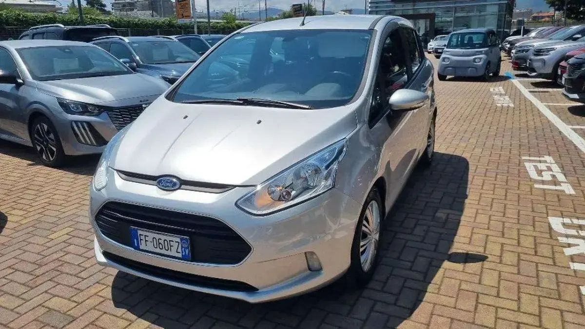Usata Ford B-MAX Business Edition 101 CV (74 kW) 2016 Grigio Monovolume