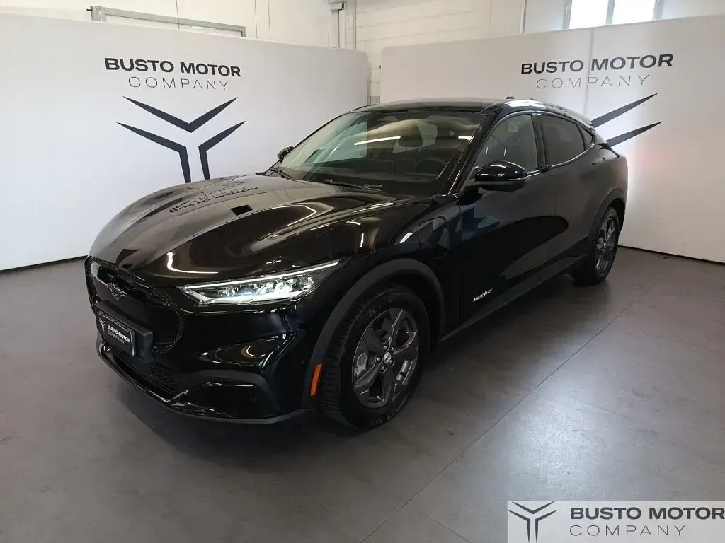 Usata Ford Mustang Mach-E Standard Range 197 kW (269 CV) 2022 Nero / metallizzato SUV