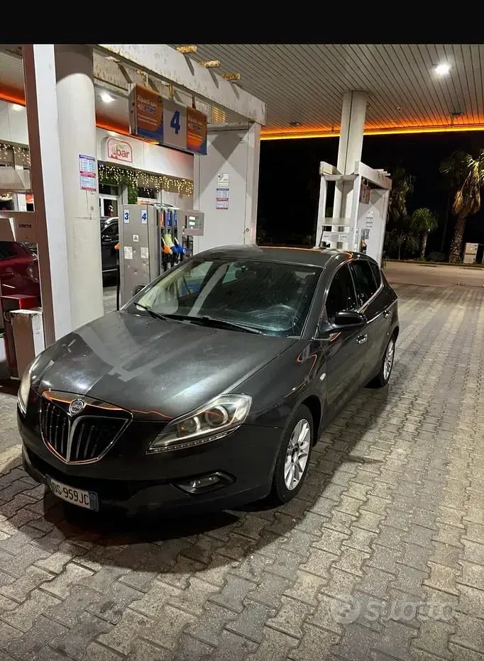 Usata Lancia Delta 2007 Grigio Utilitaria