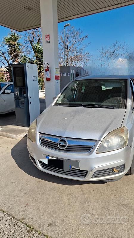 Occasion Opel Zafira 2006 Gris Monospace