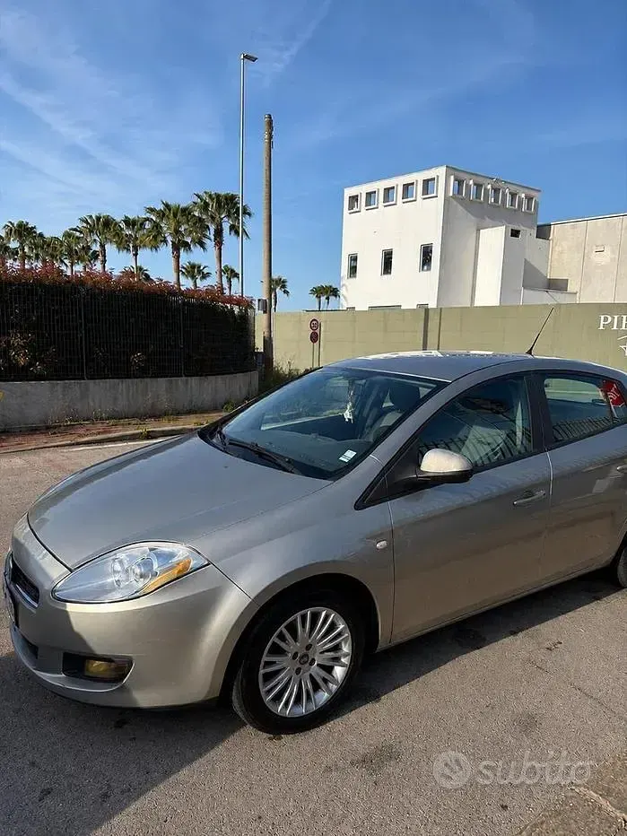 Usata Fiat Bravo 105 CV (77 kW) 2008 Utilitaria