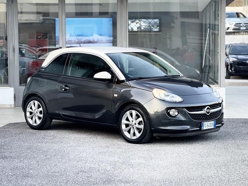 Usata Opel Adam 69 CV (50 kW) 2016 Grigio Utilitaria