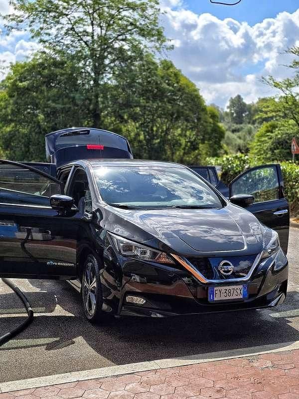 Używany Nissan Leaf Tekna 89 kW (122 KM) 2019 Hatchback