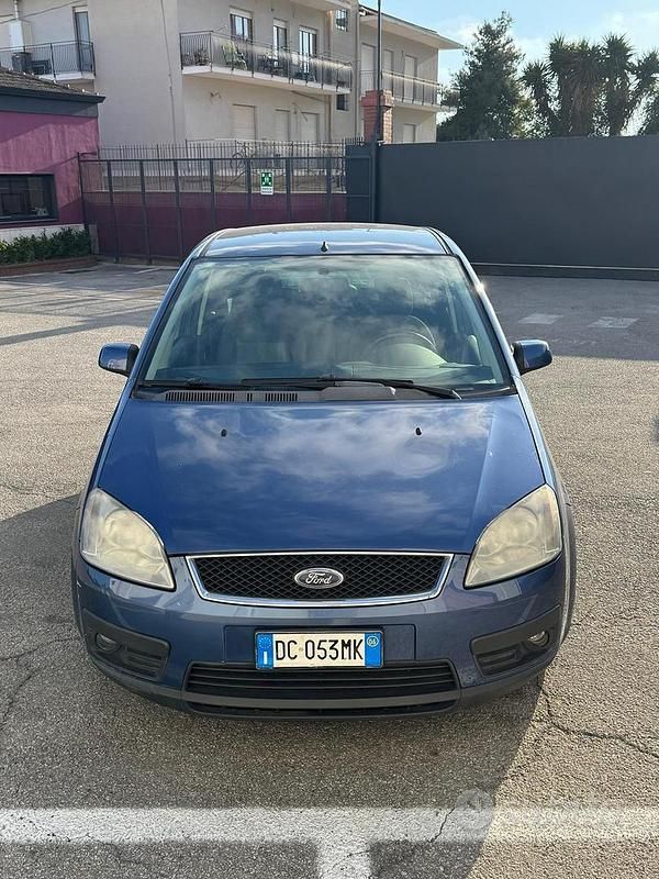Usata Ford Focus 90 CV (66 kW) 2006 Blu Berlina