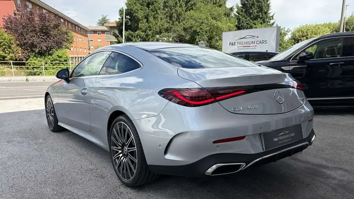 Occasion Mercedes CLE300 AMG Line Premium Plus 258 ch (189 kW) 2025 Argent Coupé