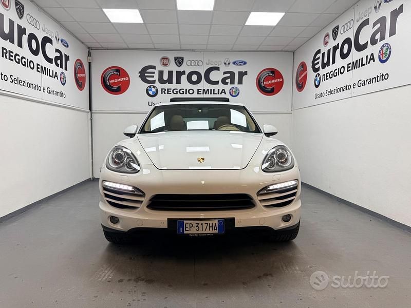 Usata Porsche Cayenne 245 CV (180 kW) 2013 Bianco SUV