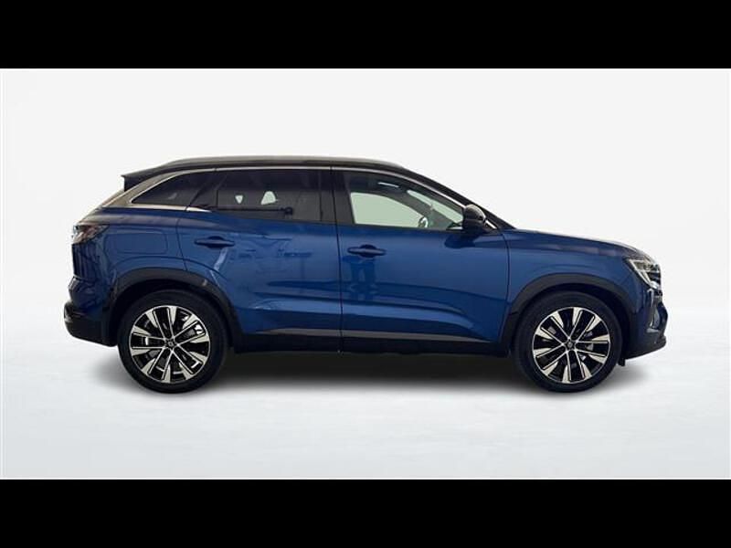 Usata Renault Austral Techno 200 CV (147 kW) 2023 Blu chiaro SUV