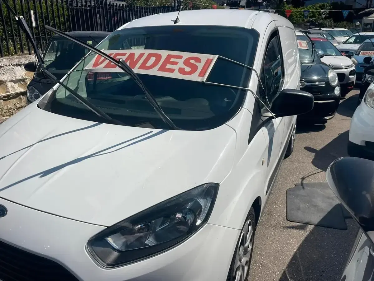 Usata Ford Transit Connect Trend 100 CV (73 kW) 2022 Bianco Monovolume