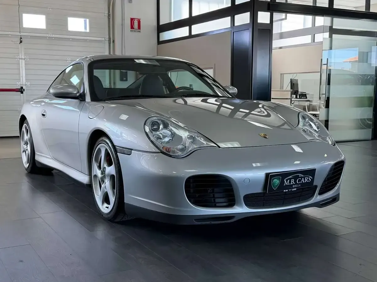 Usata Porsche 911 Carrera 4S 320 CV (235 kW) 2003 Coupé