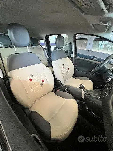 Usata Fiat Panda 69 CV (50 kW) 2016 Nero Utilitaria