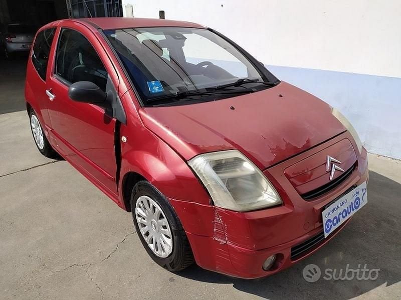 Usata Citroën C2 Elegance 60 CV (44 kW) 2005 Rosso Utilitaria