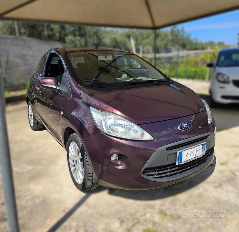 Usata Ford Ka Titanium 69 CV (50 kW) 2014 Viola Berlina