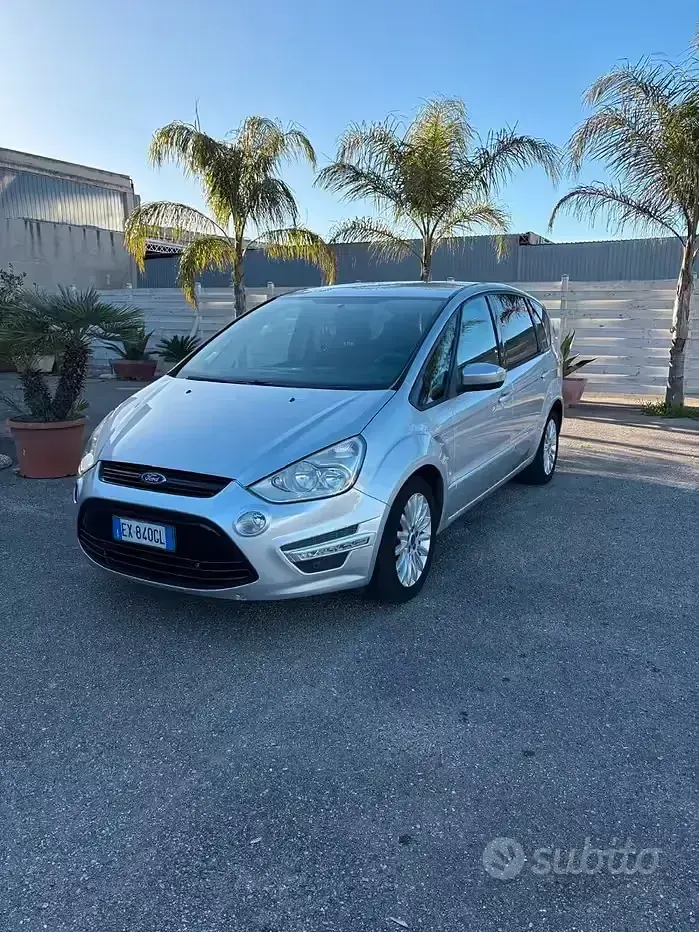 Usata Ford S-MAX S 163 CV (119 kW) 2014 Monovolume