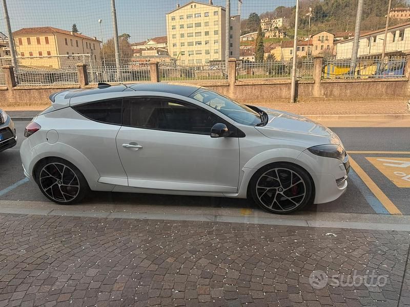 Bianco Usata 2011 Renault Mégane Coupé R.S. Coupé | 12.500 € (Super prezzo) - Immagine 1/3