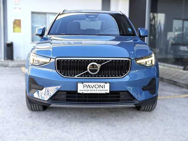 Usata Volvo XC40 Core 163 CV (119 kW) 2022 Blu SUV