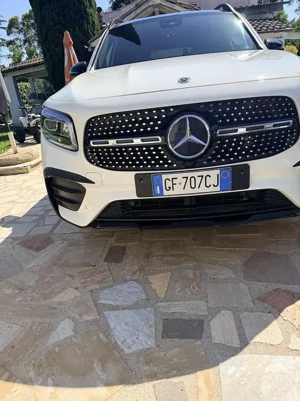 Usata Mercedes GLB180 116 CV (85 kW) 2021 SUV