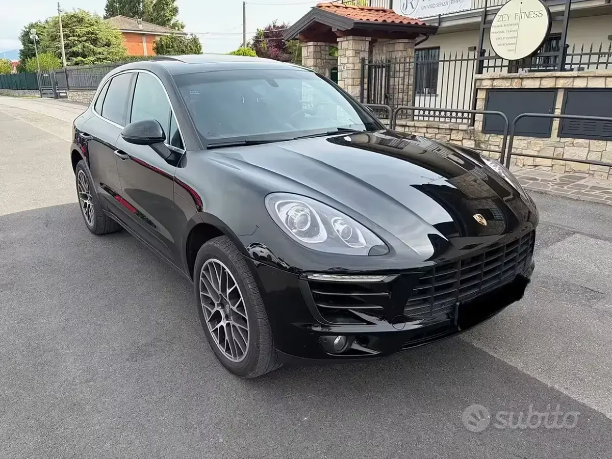 Usata Porsche Macan 340 CV (250 kW) 2015 Nero SUV