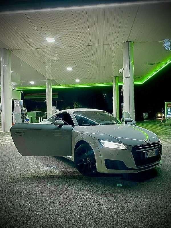 Usata Audi TT Ambiente 184 CV (135 kW) 2014 Coupé