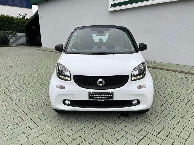 Usata Smart ForTwo Coupé 71 CV (52 kW) 2016 Bianco Utilitaria
