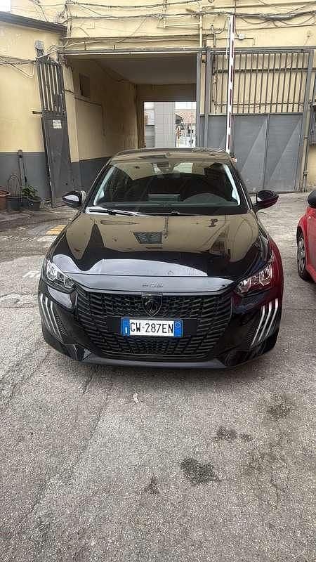 Usata Peugeot 208 Active 82 CV (60 kW) 2024 Utilitaria