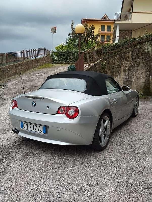 Usata BMW Z4 Sport Line 192 CV (141 kW) 2004 Grigio Cabrio
