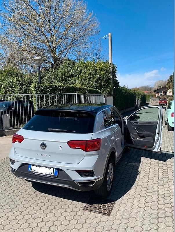 Usata VW T-Roc 115 CV (84 kW) 2019 SUV