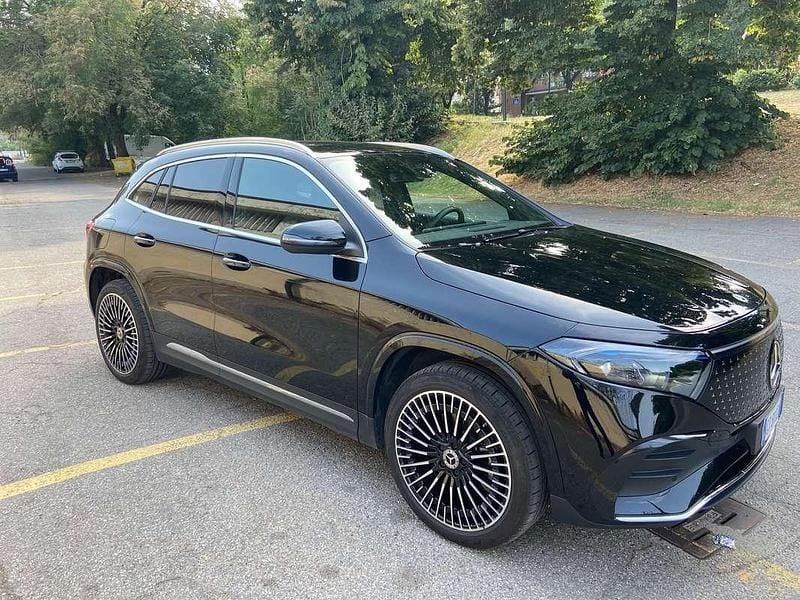 Usata Mercedes EQA350 AMG Line Premium 139 kW (189 CV) 2024 Nero SUV