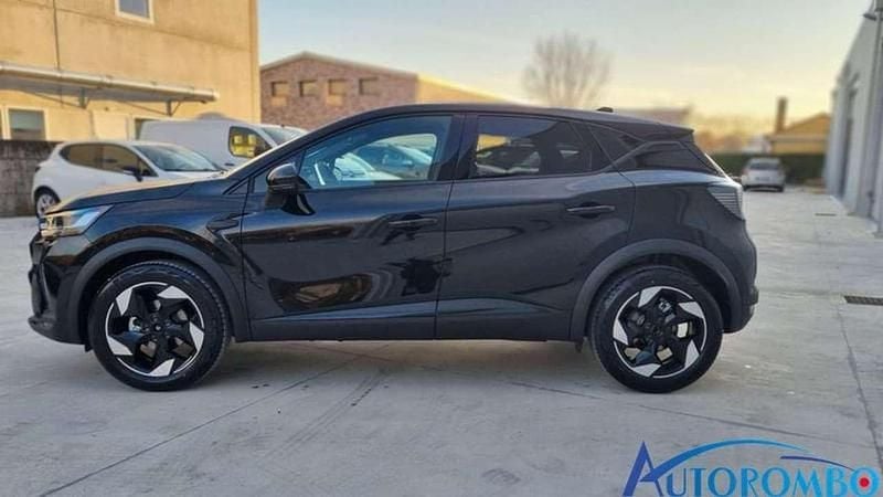 Nuova Renault Captur Techno 101 CV (74 kW) 2025 Nero SUV