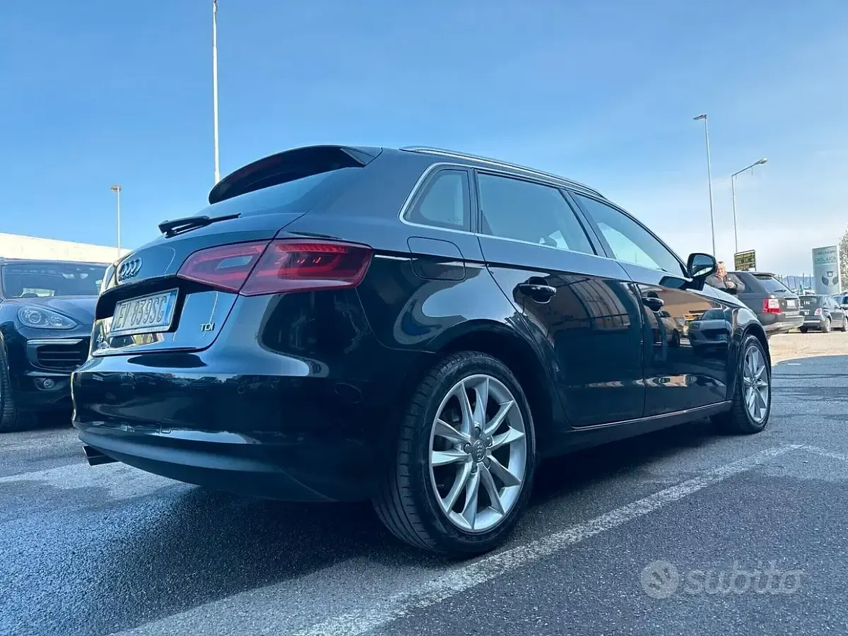 Usata Audi A3 Ambiente 105 CV (77 kW) 2013 Nero Berlina