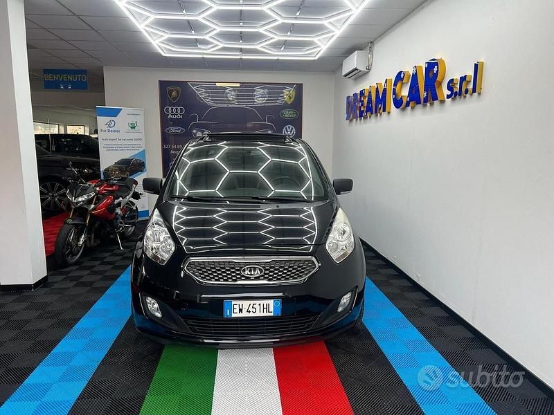 Usata Kia Venga Active 90 CV (66 kW) 2014 Nero Utilitaria