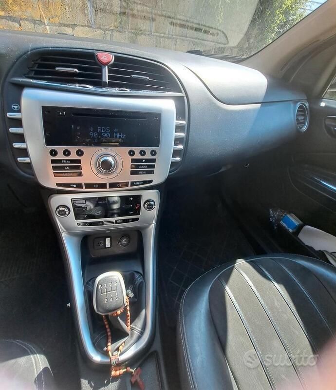 Usata Lancia Delta 2012 Grigio Utilitaria