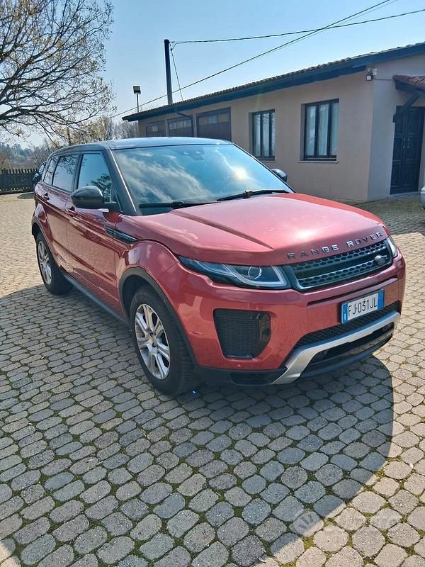 Usata Land Rover Range Rover evoque Dynamic 150 CV (110 kW) 2017 Rosso SUV