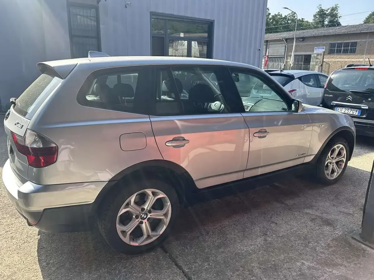 Usata BMW X3 177 CV (130 kW) 2008 Argento SUV