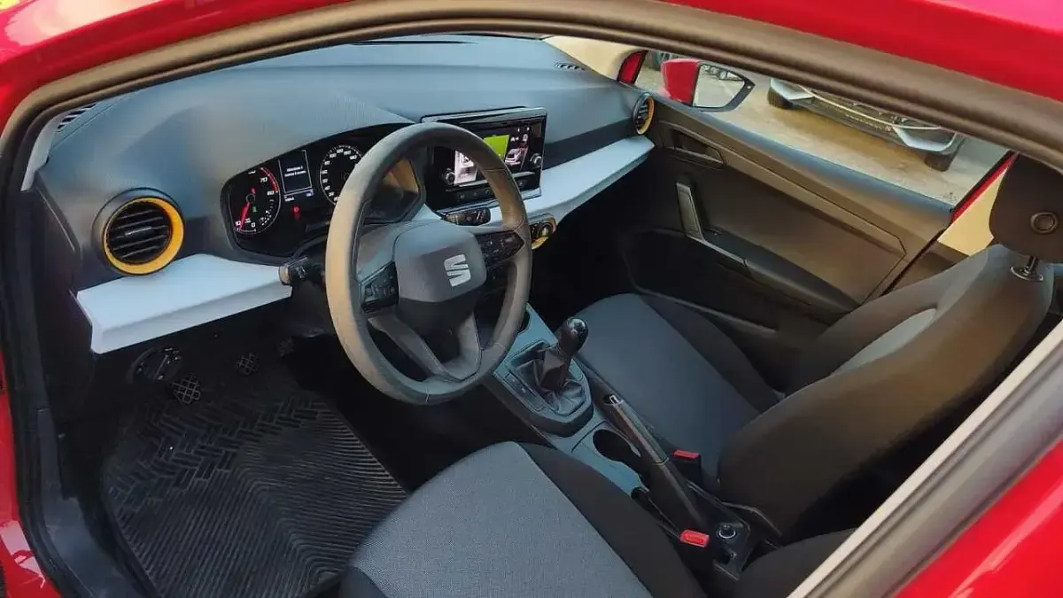 Usata Seat Arona 90 CV (66 kW) 2022 Rosso SUV