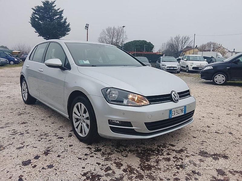 Usata VW Golf VII Highline 104 CV (76 kW) 2014 Grigio Berlina