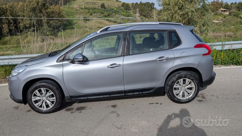 Usata Peugeot 2008 2015 Grigio SUV