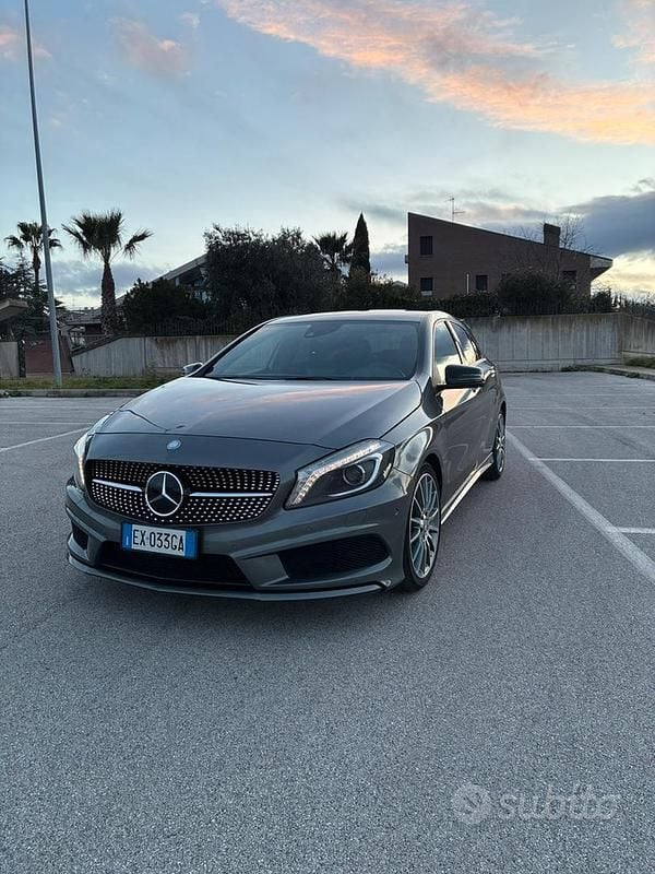 Usata Mercedes A200 Premium 156 CV (114 kW) 2014 Grigio Coupé