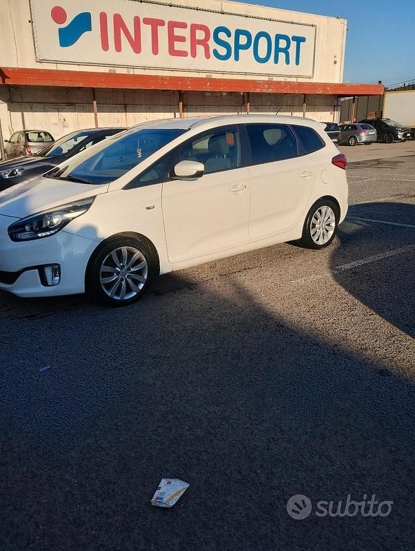 Usata Kia Carens 115 CV (84 kW) 2015 Bianco Monovolume