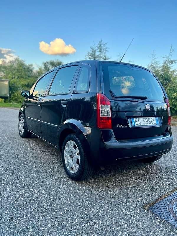 Usata Fiat Idea Emotion 95 CV (69 kW) 2010 Monovolume