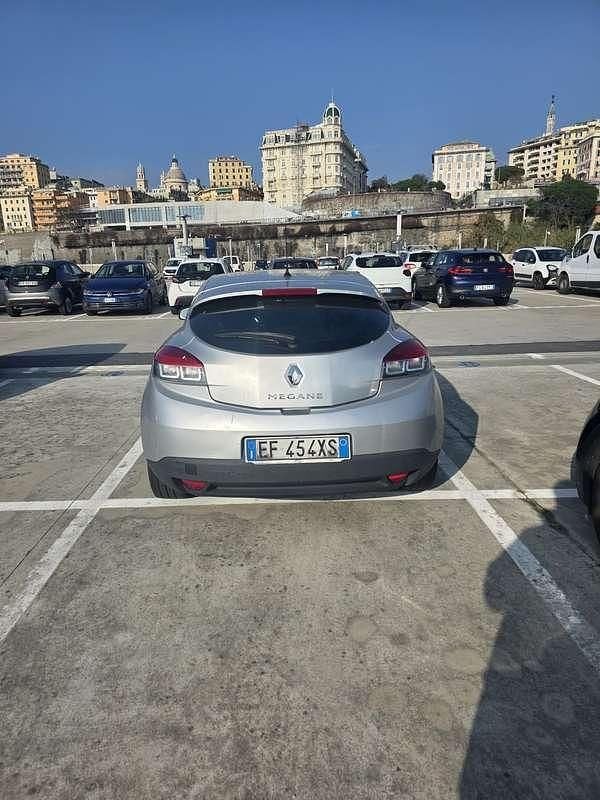 Usata Renault Mégane Coupé Dynamique 131 CV (96 kW) 2010 Coupé